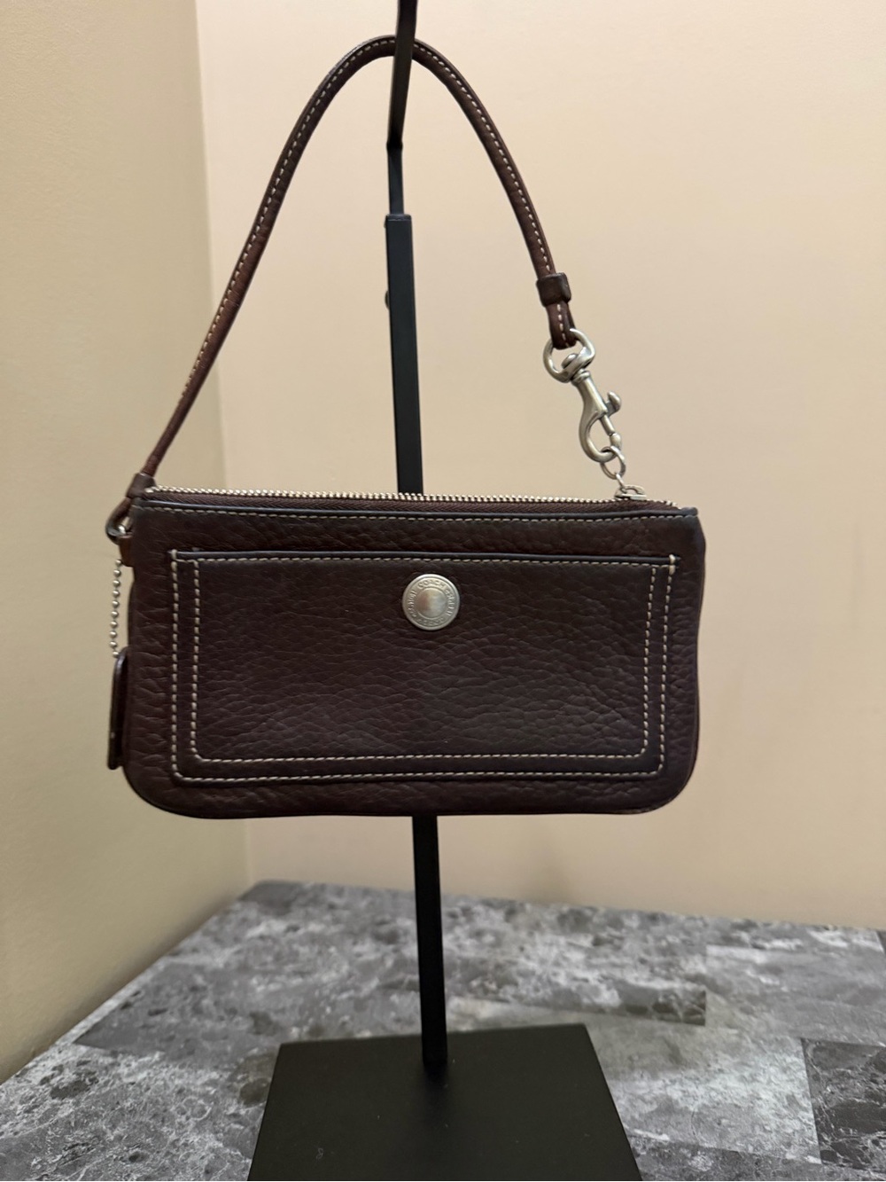 GENUINE VINTAGE BROWN PEBBLED LEATHER COACH WRISTLET WALLET HANG TAG